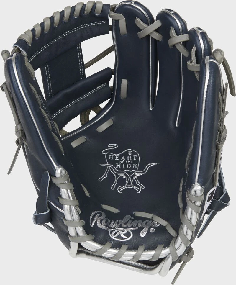 Rawlings 2023 New York Yankees Heart Of The Hide Glove 5 Rawlings 2023 New York Yankees Heart Of The Hide Glove - Image 3